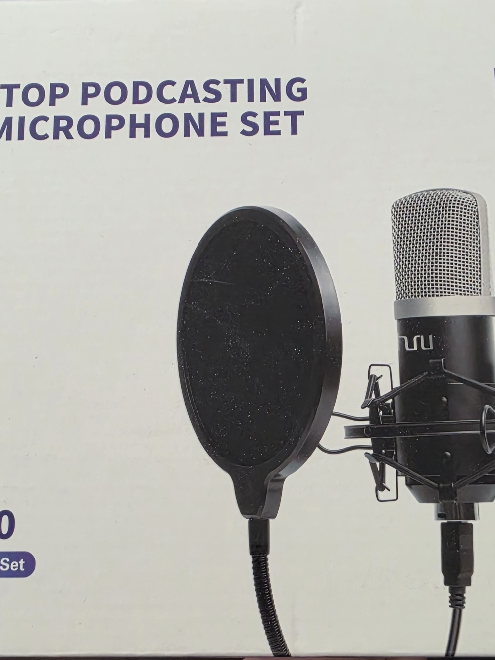 Black Podcasting Microphone Set with Pop Filter